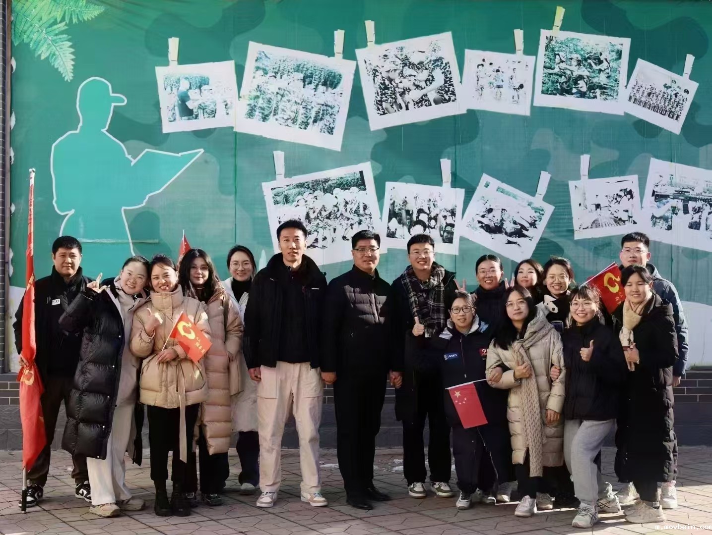 寒假团建我院辅导员代表牵手副校长