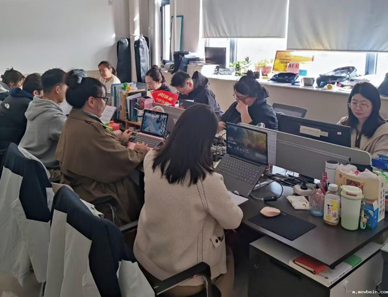 深化数字教材建设，助力电子商务开云体育在线入口登录